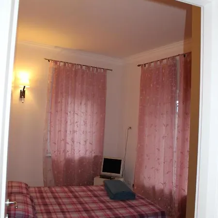 Fran's Apartment